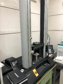 ����, ����, �e�[�u��, �� ���܂܂�Ă���摜

�����I�ɐ������ꂽ����